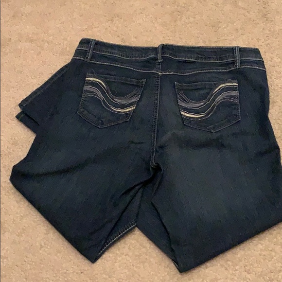 Ana 16p Jeans - Picture 3 of 5